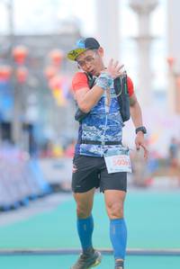 BIB: 5036, 
                            <button type="button" onclick="openModal(21761138)" class="btn btn-primary btn-sm float-right btn-popup" data-toggle="modal" data-target=".modal-high-quality">
                        <i class="fas fa-shopping-cart"></i> Add to Cart
                    </button>
                                            <button type="button" onclick="isThisMe(21761138, true)" class="btn btn-success btn-sm float-right btn-popup btn-isme hidden" data-toggle="tooltip" data-placement="bottom" title="นี่คือรูปของคุณใช่ไหม คลิกที่นี่เพื่อเอาเข้าอัลบั้ม">
                        <i class="fas fa-plus"></i> Add to album
                    </button>
                    <button type="button" onclick="isThisMe(21761138, false)" class="btn btn-warning btn-sm float-right btn-popup btn-isnotme hidden">
                        <i class="fas fa-ban"></i> Remove from album
                    </button>